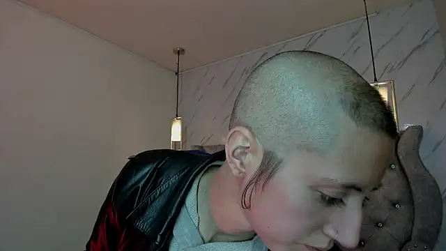 Snapshot of Fieramadame chatting on March 29, 2026, 12:27 pm Fieramadame online show from March 29, 2026, 12:27 pm