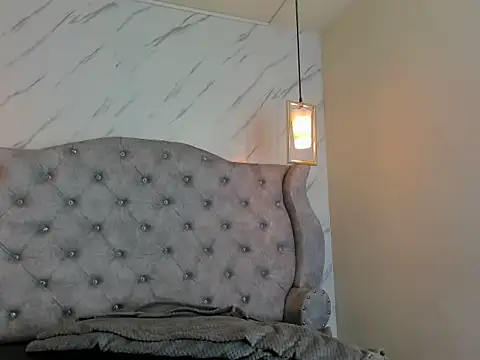 Snapshot of Fieramadame chatting on April 10, 2026, 12:10 pm Fieramadame online show from April 10, 2026, 12:10 pm