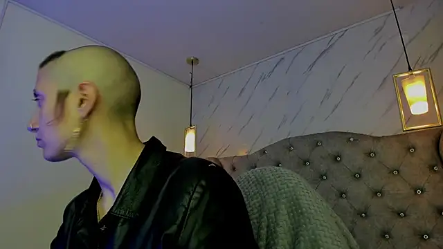 Snapshot of Fieramadame chatting on April 12, 2026, 7:19 pm Fieramadame online show from April 12, 2026, 7:19 pm