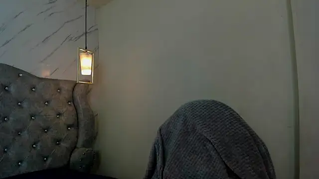 Snapshot of Fieramadame chatting on April 15, 2026, 12:01 pm Fieramadame online show from April 15, 2026, 12:01 pm