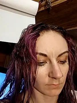 issyamazin online show from March 9, 2026, 1:42 am