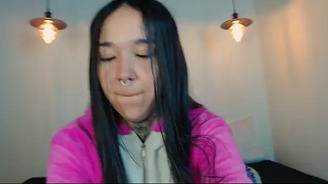 alien eyes09 online show from February 19, 2026, 2:29 am