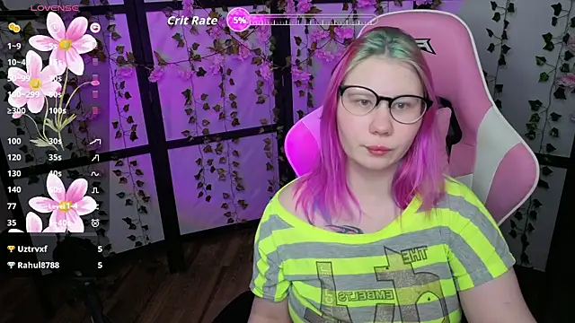 kitsune little online show from March 23, 2026, 9:52 pm