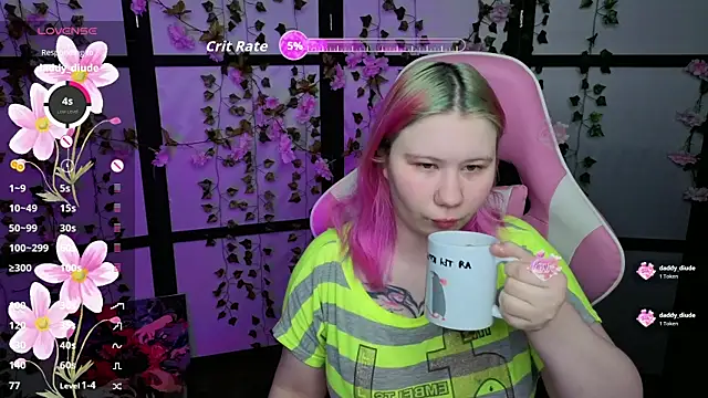 kitsune little online show from April 6, 2026, 8:32 pm