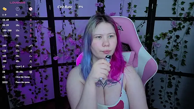 kitsune little online show from June 22, 2026, 11:02 pm