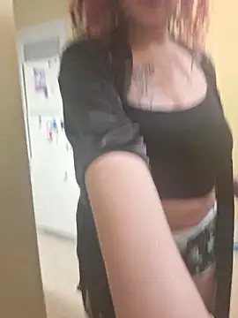 Snapshot of VelvetVixen_735 chatting on March 14, 2026, 9:04 am VelvetVixen 735 online show from March 14, 2026, 9:04 am