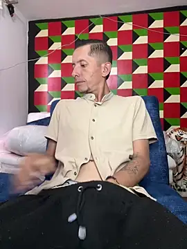 Snapshot of David_Great_Cock chatting on February 28, 2026, 11:00 am David Great Cock online show from February 28, 2026, 11:00 am