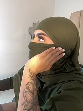 rashaaa  online show from March 4, 2026, 3:01 am