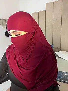 rashaaa  online show from March 24, 2026, 2:27 am