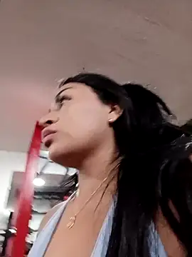 ValeriaVilla2 online show from February 18, 2026, 1:23 am