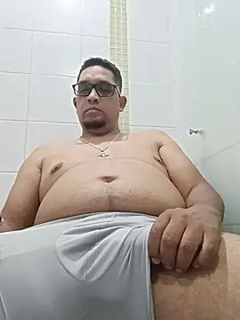gordogruesa online show from July 5, 2026, 3:23 am