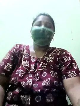 tamilkaviya431 online show from April 13, 2026, 11:32 pm