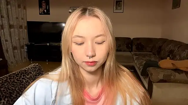 PinkTraible online show from February 26, 2026, 11:42 am