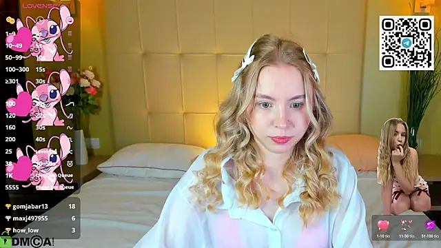 Snapshot of Linda__Bloom chatting on March 19, 2026, 1:09 am Linda Bloom online show from March 19, 2026, 1:09 am