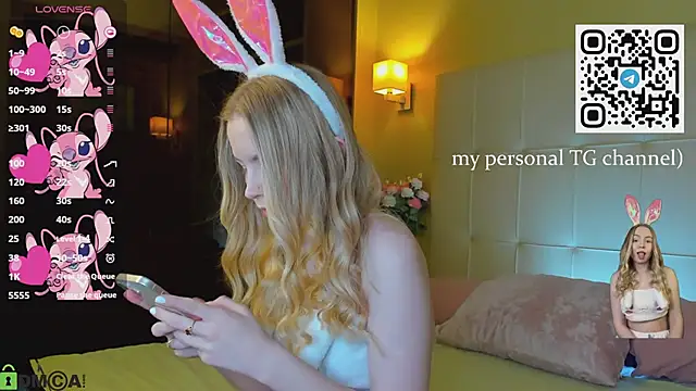 Snapshot of Linda__Bloom chatting on March 28, 2026, 1:05 am Linda Bloom online show from March 28, 2026, 1:05 am