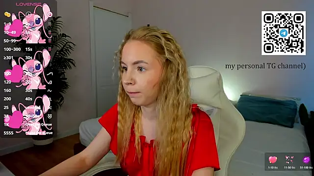 Snapshot of Linda__Bloom chatting on April 2, 2026, 1:14 am Linda Bloom online show from April 2, 2026, 1:14 am