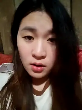 Snapshot of -Datini- chatting on February 27, 2026, 12:49 pm -Datini- online show from February 27, 2026, 12:49 pm