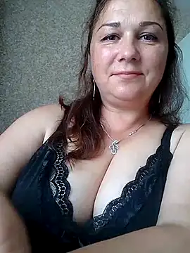 Snapshot of Susan8421 chatting on July 1, 2026, 10:17 am Susan8421 online show from July 1, 2026, 10:17 am
