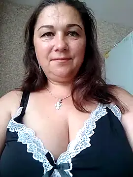 Snapshot of Susan8421 chatting on July 12, 2026, 7:54 am Susan8421 online show from July 12, 2026, 7:54 am