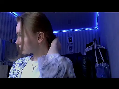 Snapshot of melissashineee chatting on February 18, 2026, 10:00 am melissashineee online show from February 18, 2026, 10:00 am