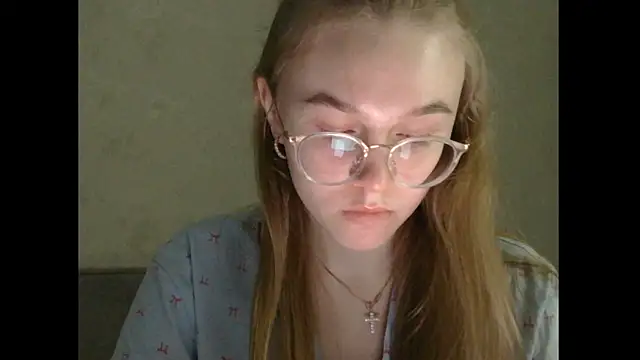 Snapshot of melissashineee chatting on February 22, 2026, 1:42 pm melissashineee online show from February 22, 2026, 1:42 pm