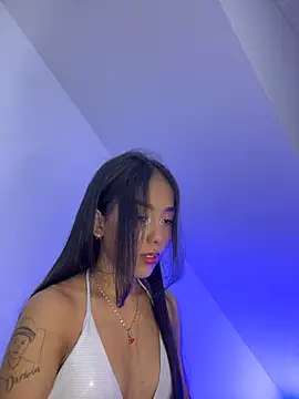 LunaVelour13 online show from July 17, 2026, 3:35 am
