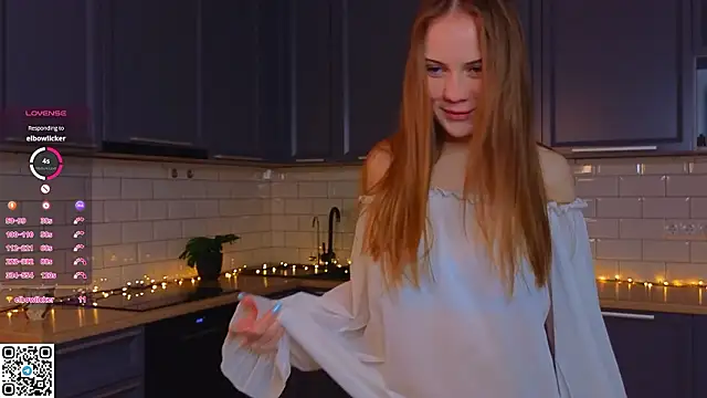 Crystal Diva online show from February 26, 2026, 8:24 am