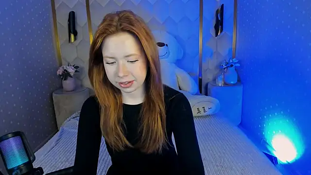 StellaBev online show from February 18, 2026, 5:36 am