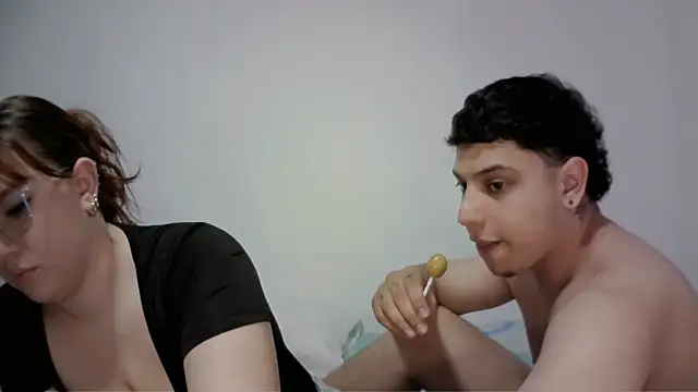 kandy couple1 online show from March 22, 2026, 5:38 pm