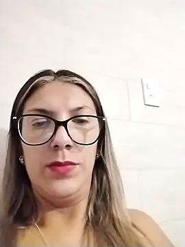 Silreinadorada online show from March 20, 2026, 7:19 pm