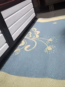 Your couple 01 online show from April 24, 2026, 5:15 pm