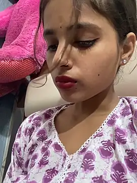 samayra1144 online show from June 21, 2026, 7:33 am