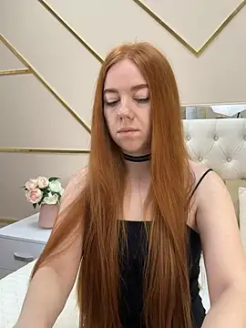 Snapshot of AmberrFire chatting on February 26, 2026, 7:40 am AmberrFire online show from February 26, 2026, 7:40 am