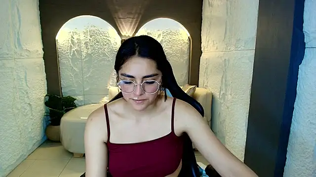 Marianna r  online show from February 26, 2026, 7:24 pm