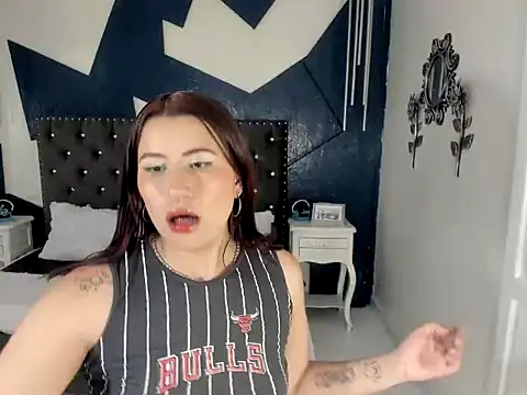 sara gray   online show from February 21, 2026, 7:26 pm