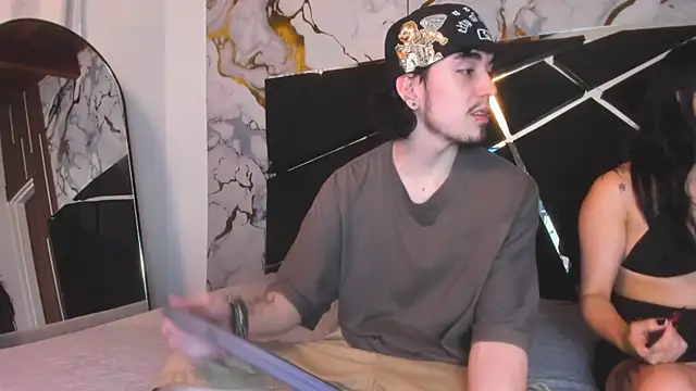 Couple In Heat online show from March 11, 2026, 8:15 pm