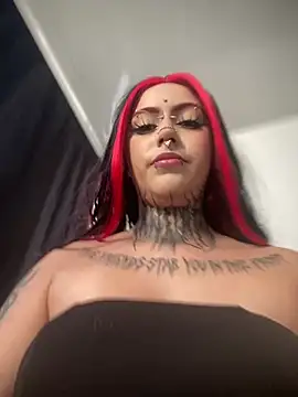 maliciaXpoison online show from March 15, 2026, 10:05 pm