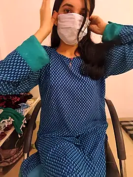 tanzum khan3202 online show from April 8, 2026, 7:30 am