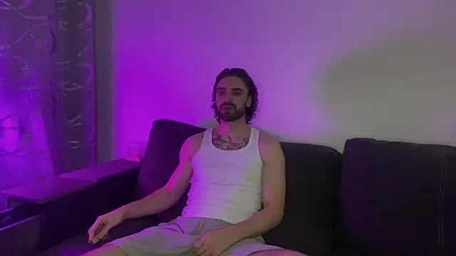 LiamKortes online show from February 17, 2026, 5:52 pm