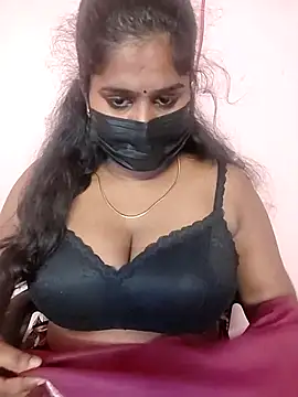 Snapshot of Sravani_ chatting on February 21, 2026, 7:42 am Sravani online show from February 21, 2026, 7:42 am