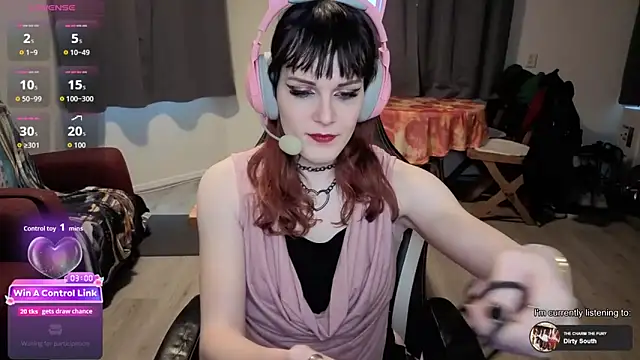 Samanteased online show from April 18, 2026, 5:17 pm