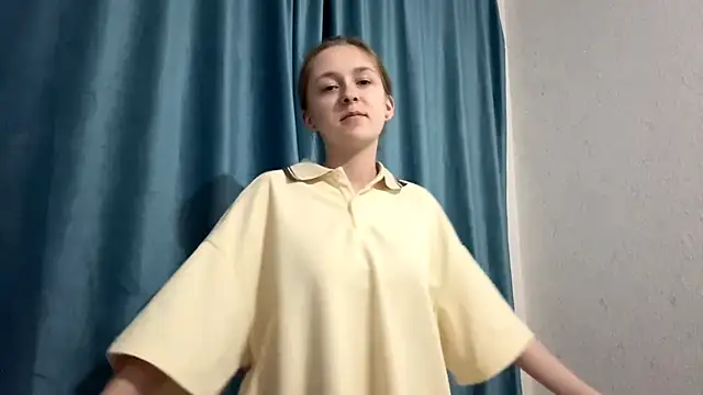 StaticBliss online show from February 22, 2026, 1:18 am