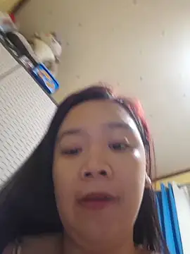 Snapshot of Polished_Princess chatting on February 25, 2026, 1:04 am Polished Princess online show from February 25, 2026, 1:04 am