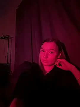 EmmaTurners online show from February 23, 2026, 6:16 pm