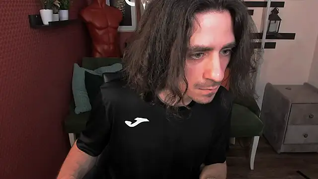 Snapshot of Daniel_Morrise chatting on February 18, 2026, 7:48 am Daniel Morrise online show from February 18, 2026, 7:48 am