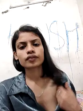 Colleage-girl online show from March 14, 2026, 6:46 pm