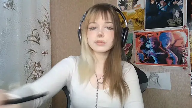MilaTyan online show from June 12, 2026, 3:11 pm