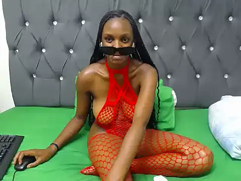 Snapshot of HornyLilHoney chatting on February 25, 2026, 4:49 pm HornyLilHoney online show from February 25, 2026, 4:49 pm