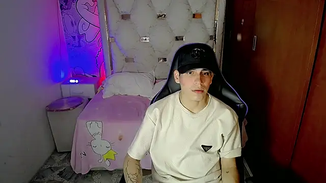 Snapshot of Bby_cash_ chatting on February 25, 2026, 8:51 pm Bby cash online show from February 25, 2026, 8:51 pm