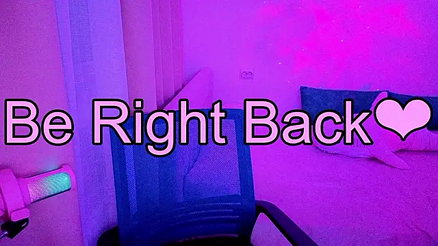 Snapshot of _LukaHayes_ chatting on February 28, 2026, 10:38 am LukaHayes online show from February 28, 2026, 10:38 am